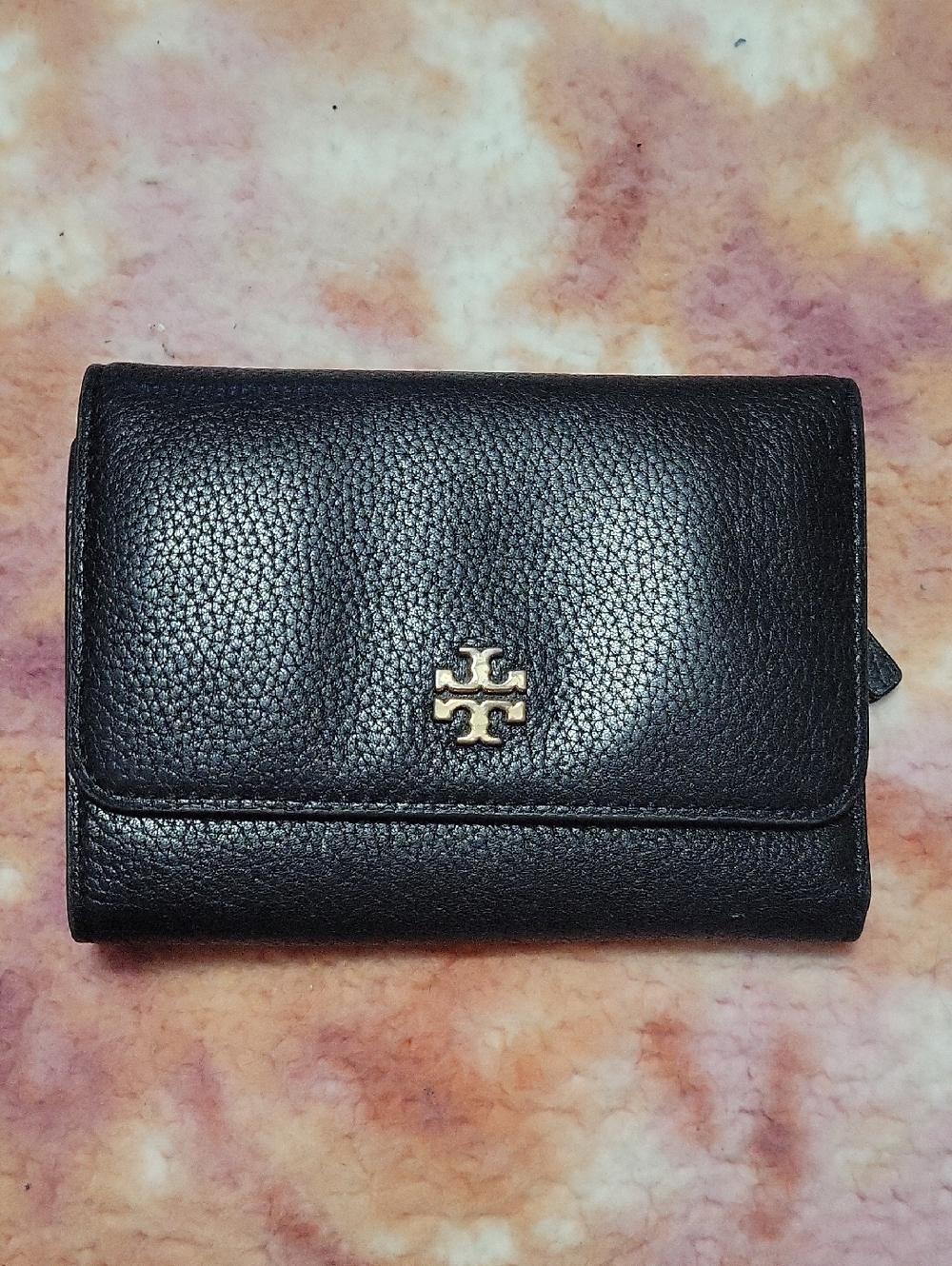 Tory Burch Carter Medium Flap Wallet